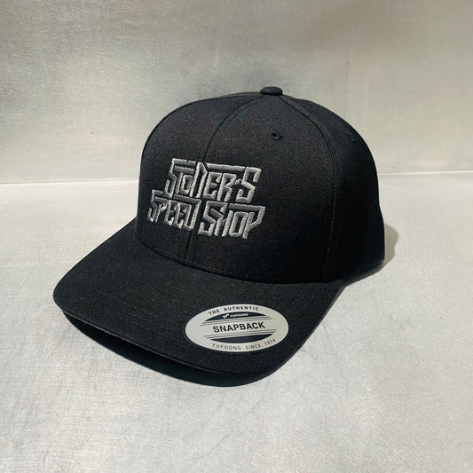 Yupoong Snapback Black-Silver Logo